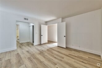 Building Photo - 4308 E Gretna Green Ct