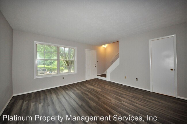 Building Photo - 2 br, 1.5 bath House - 2964 Spruce Cir