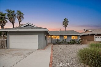 Building Photo - 10515 Valjean Ave