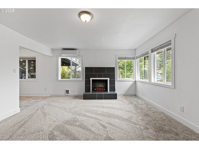 Foto del edificio - 1472 Wilson Ct