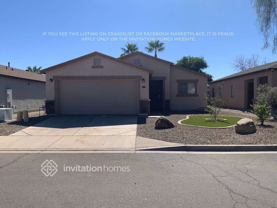 Foto principal - 1895 E Desert Rose Trail