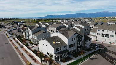 Building Photo - 7935 Shiloh Mesa Dr