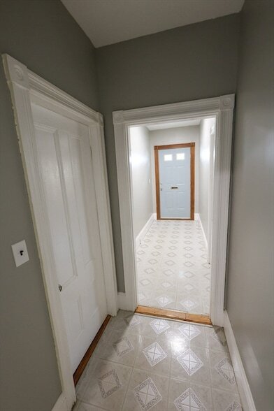 Foto del edificio - 69 Willowwood St