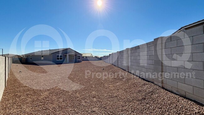 Building Photo - 202 S 176th Ave
