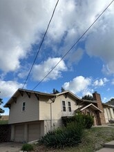 Building Photo - 3605 S 112th St