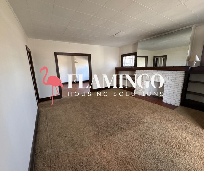 Foto del edificio - “Massive 8-Bedroom Home in Dayton – Rare Multi-Level Living Space”