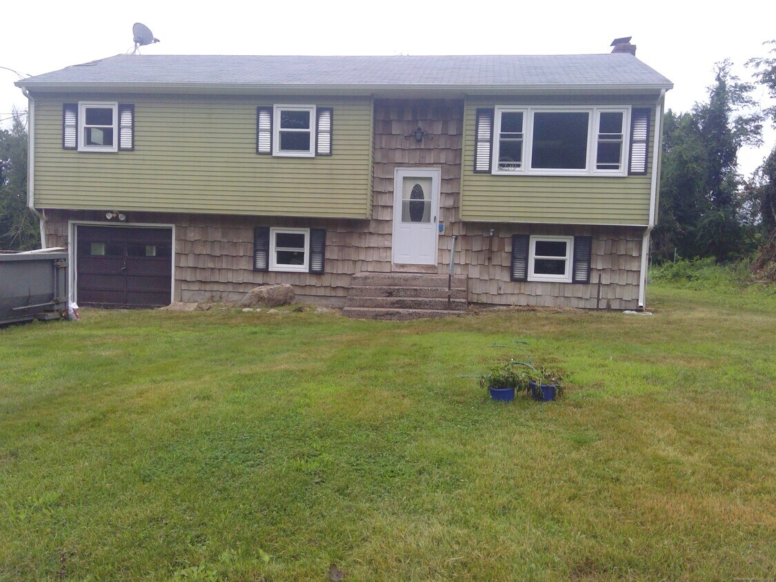 Primary Photo - 303 Levita Rd