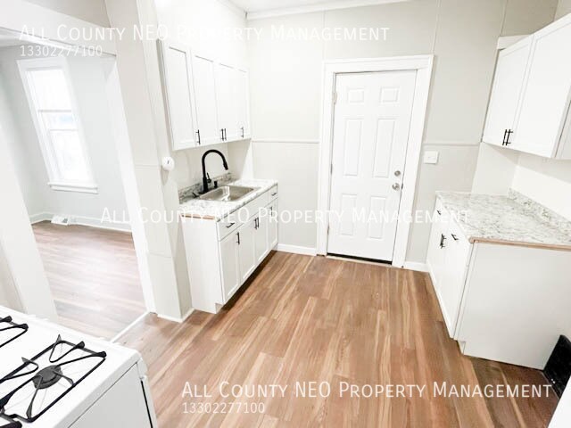 Foto del edificio - 3500 W 135th St