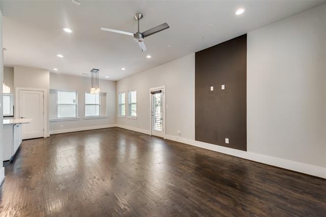 Foto del edificio - 5815 Bryan Pkwy