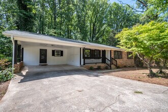 Building Photo - 1051 Crooked Creek Rd