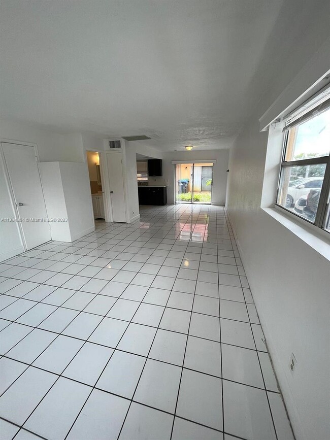 Building Photo - 2600 NW 52nd Ave
