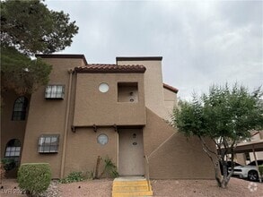 Building Photo - 2966 Juniper Hills Blvd