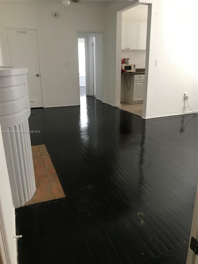 Foto del edificio - 1608 Drexel Ave