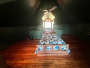 Building Photo - 618 Bayridge Rd