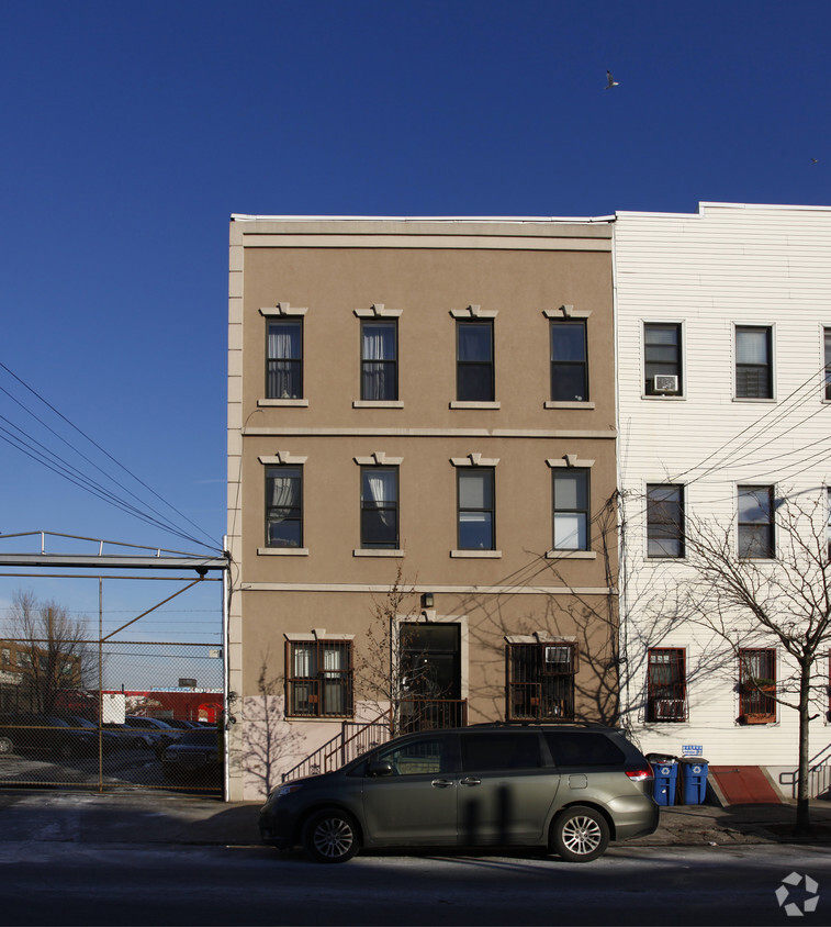 Building Photo - 20 Morgan Ave