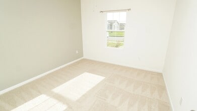 Building Photo - 16119 Florets Dr