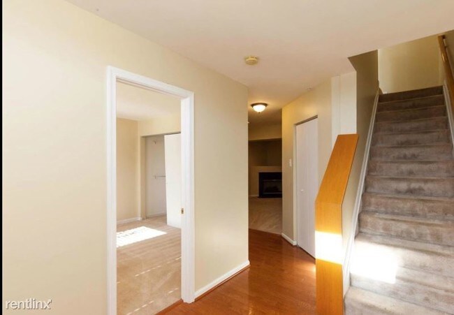 Building Photo - 6245 Deep River Cyn