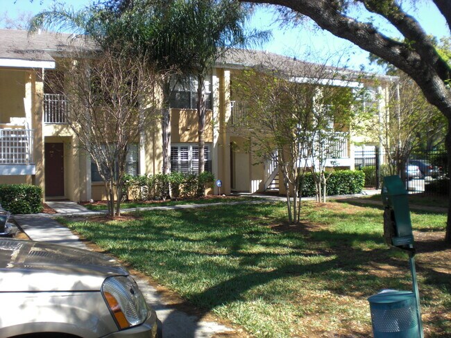 Building Photo - 5440 South MacDill Avenue