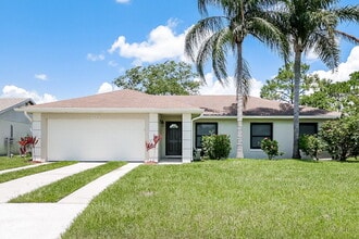 Building Photo - 209 E Cedarwood Cir