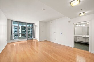 Building Photo - 575 Sixth Ave
