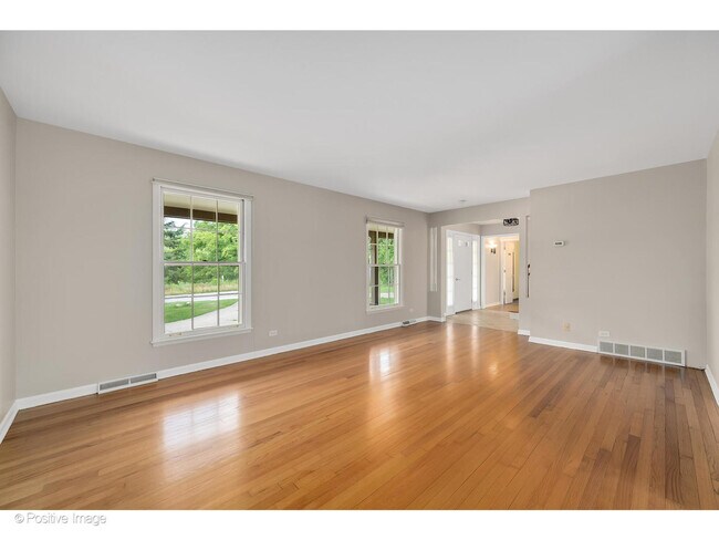 Foto del edificio - 3741 Sterling Rd