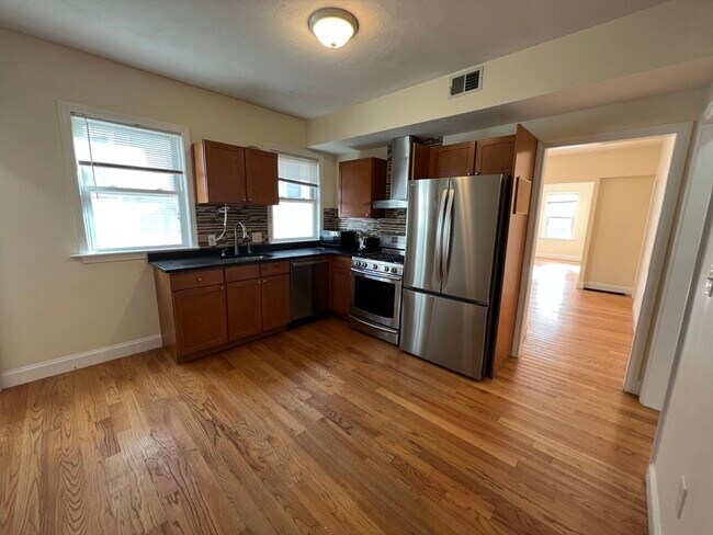 Building Photo - 12 Weld Hill St