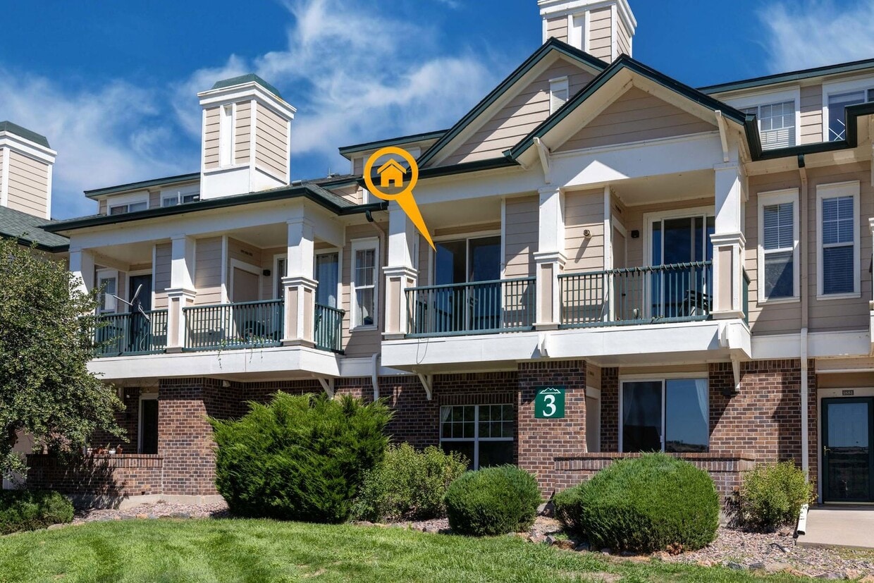 Spacious 2 story town home- Superior, CO-AVAILABLE NOW! - Spacious 2 story town home- Superior, CO-AVAILABLE NOW!