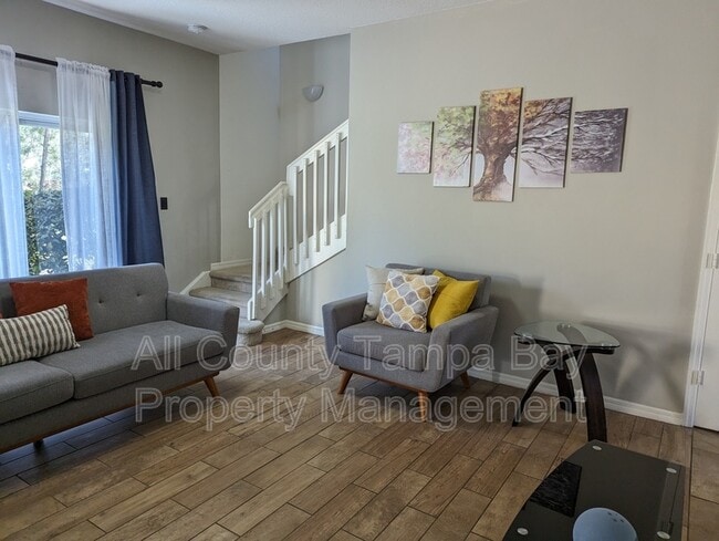 Building Photo - 9011 Iron Oaks Ave