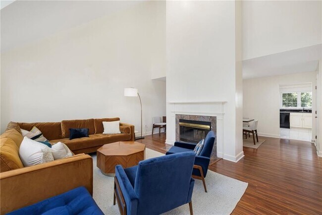 Foto del edificio - 223 Corey Ln