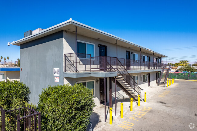 Building Photo - Sunrise Apartments