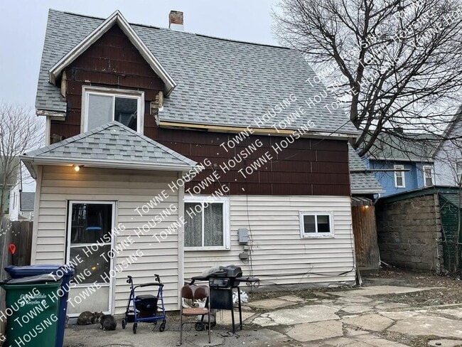 Building Photo - 111 Southside Pkwy