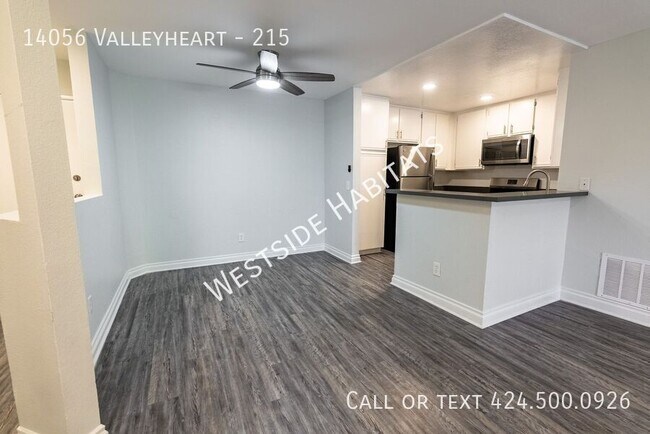 Foto del edificio - 14056 Valleyheart Dr