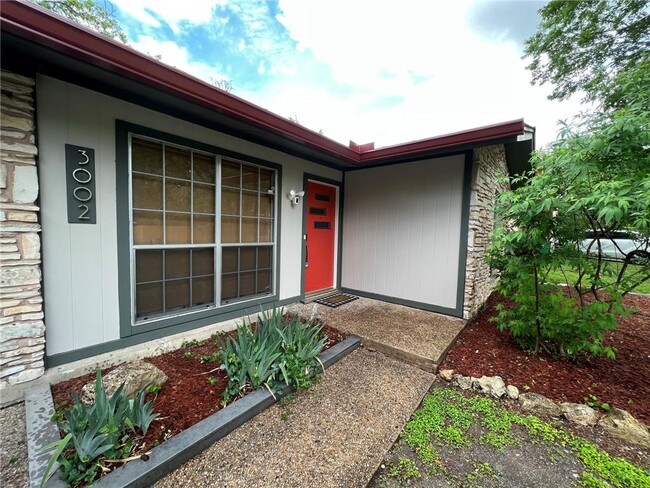 Building Photo - 3002 Susquehanna Ln