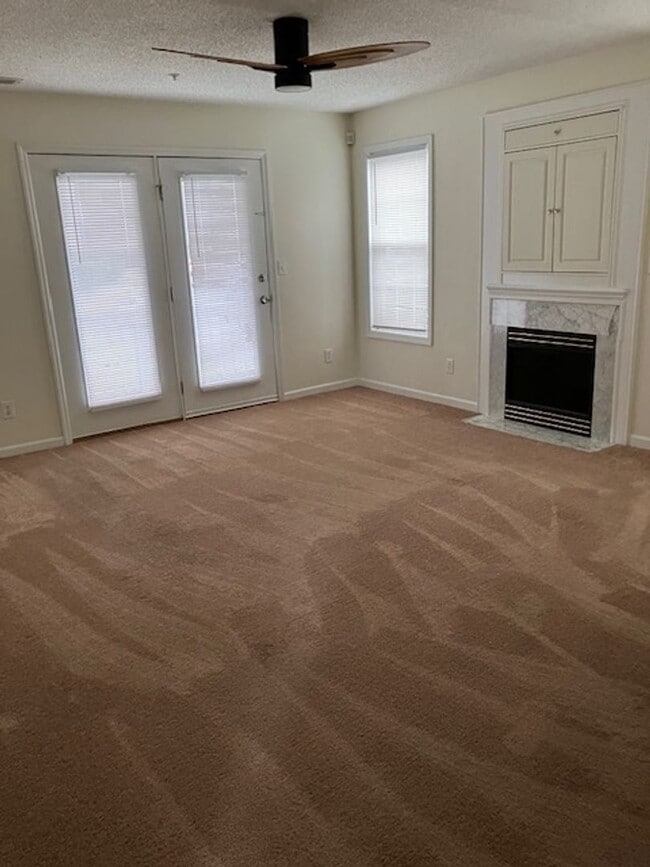 Photo - 705-D Apartment