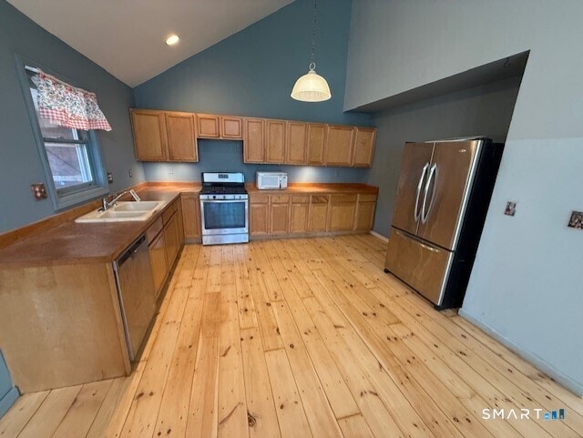 Building Photo - 500 Nonnewaug Rd