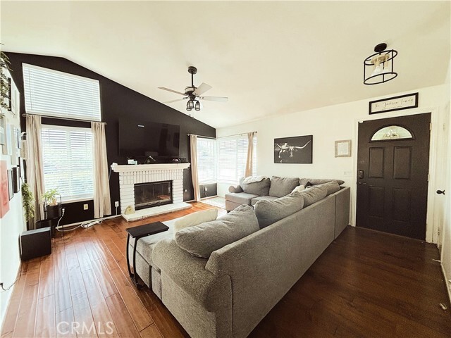 Building Photo - 300 Barrington Cir