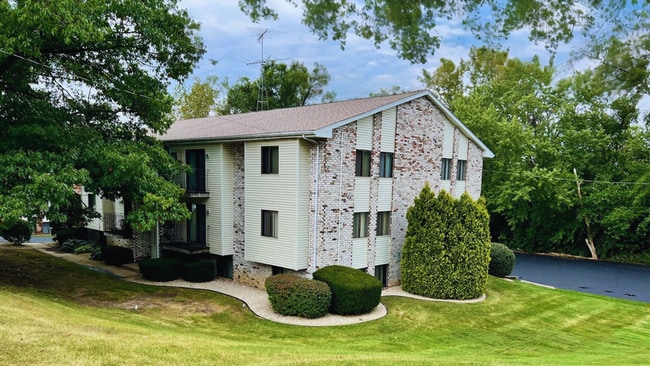 Building Photo - Bristol Apartments