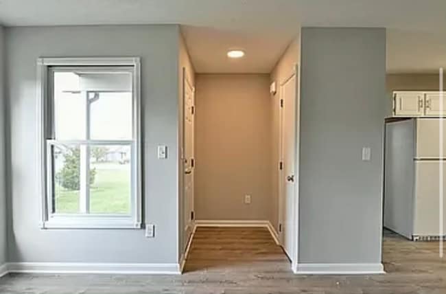 Building Photo - 1652 Tamworth Cir