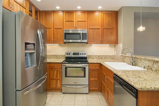 Foto del edificio - 1 Bed Plus Office on 5th Floor in Porta Si...