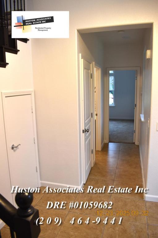 Foto del edificio - 5953 Pebblestone Way