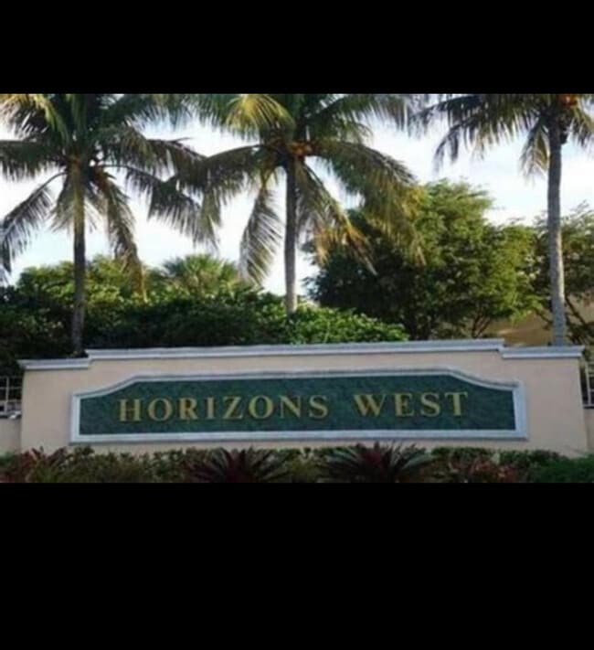 Foto del edificio - 8500 SW 133rd Avenue Rd
