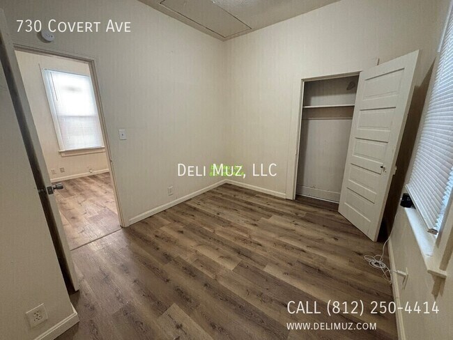 Foto del edificio - 730 Covert Ave