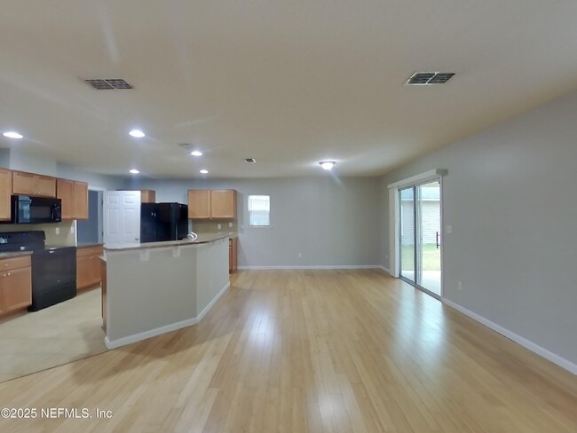 Foto del edificio - 11982 Alexandra Dr