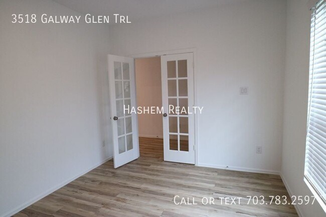 Building Photo - 3518 Galway Glen Trl