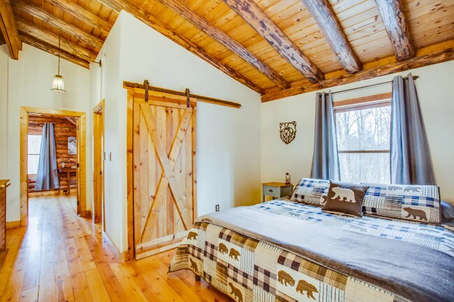 Foto del edificio - 510 Marges Mountain Ln