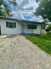 Building Photo - 4042 Ferrow St
