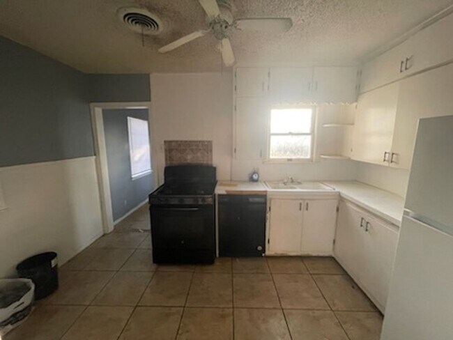 Foto del edificio - Cute 2 Bedroom