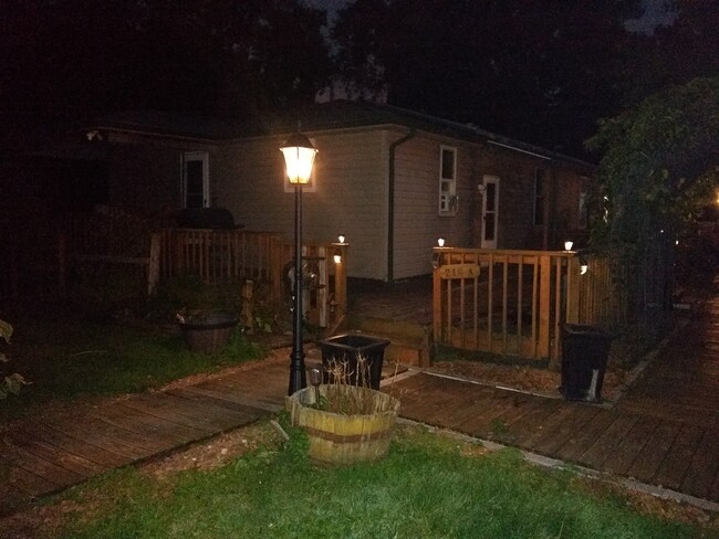 outside lighting - 216 Grandview Ave