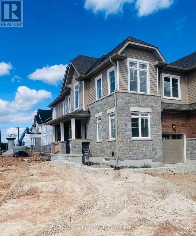 Building Photo - 164 McGill Ave