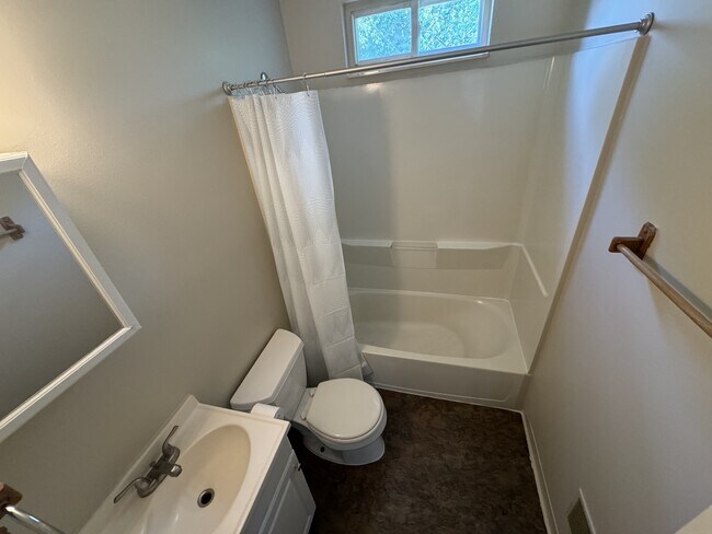 Building Photo - 4129 2nd St